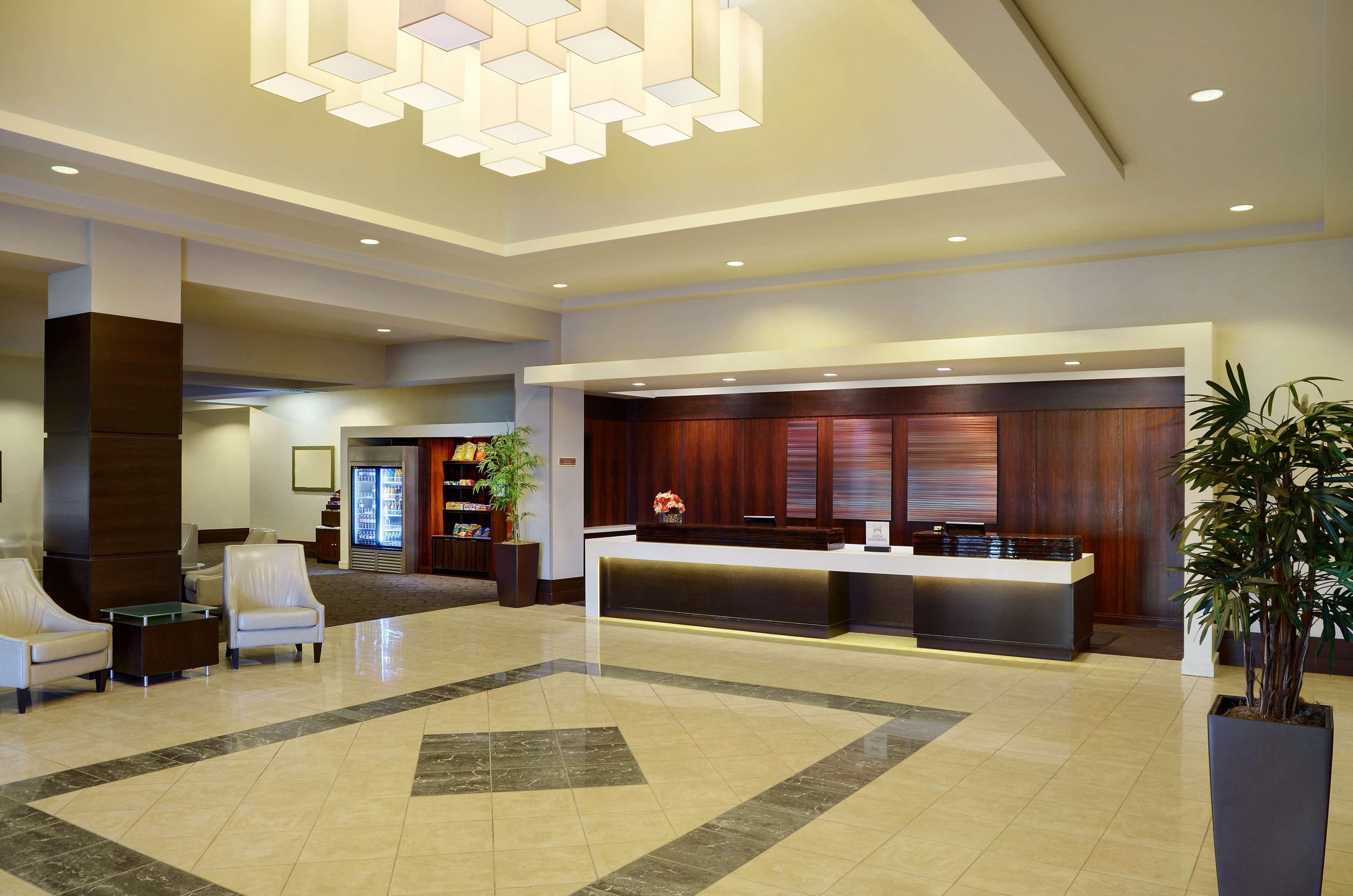 Hilton Airport 4* Winnipeg