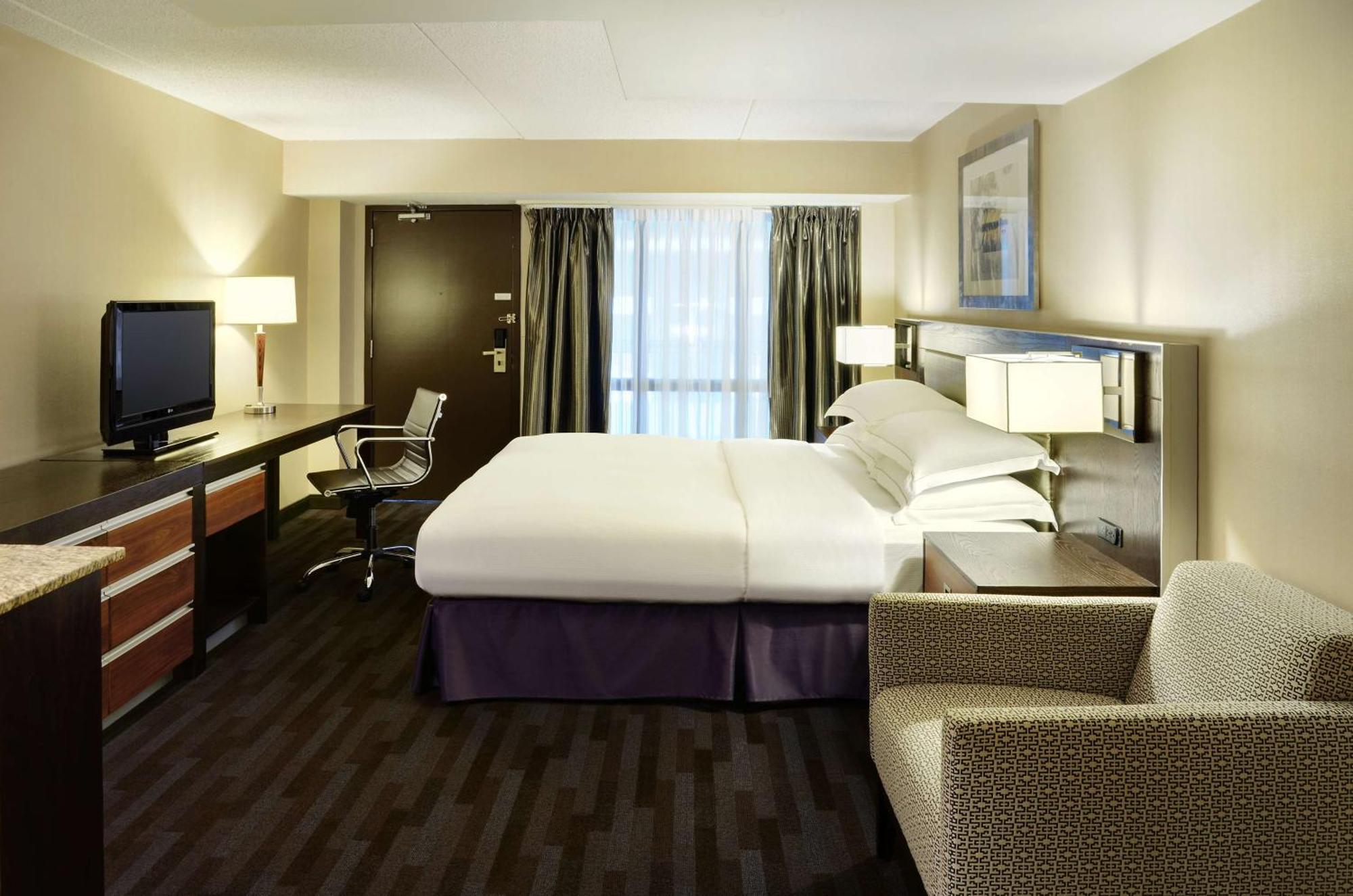 Hilton Airport Hotel